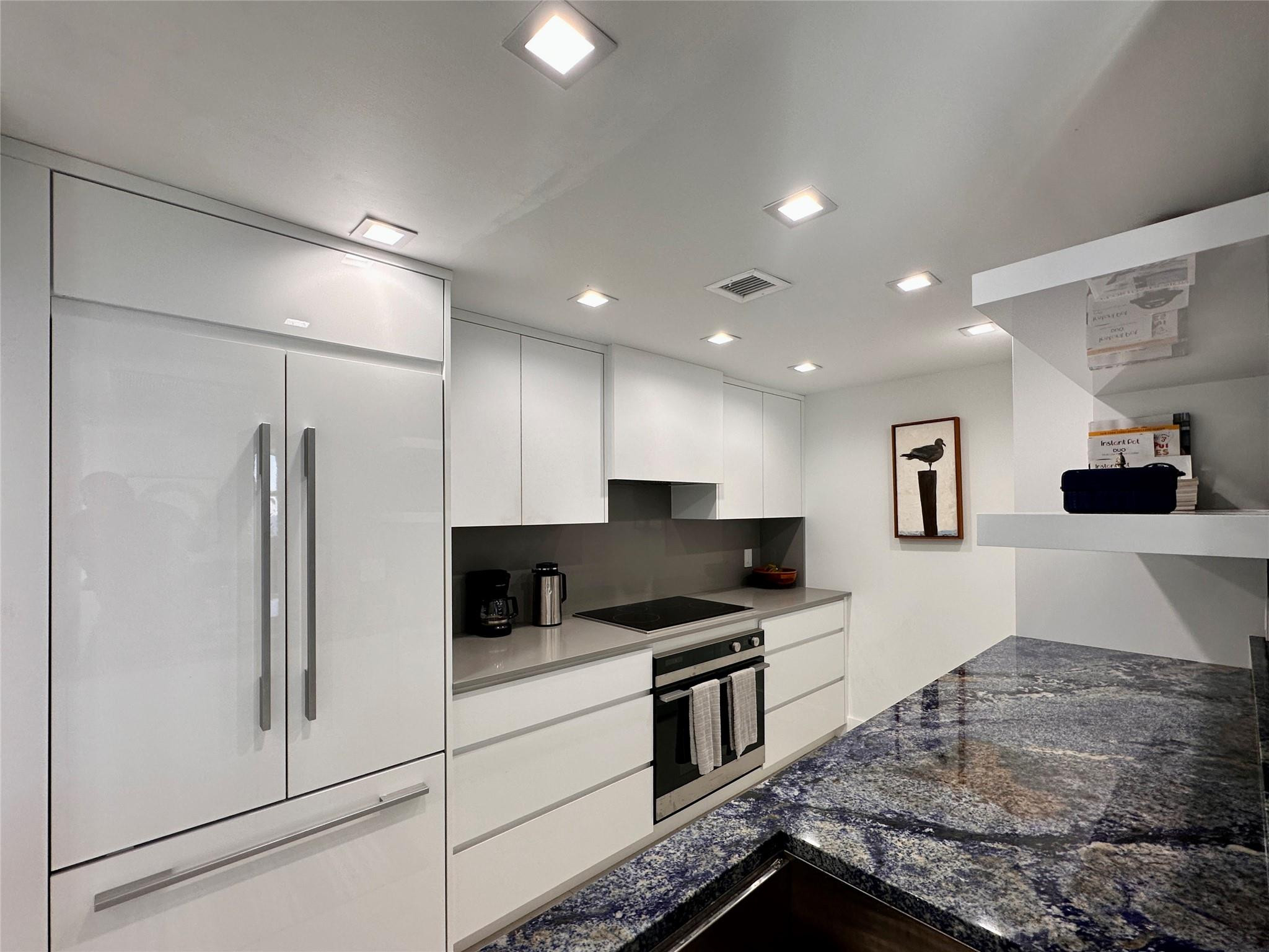 209 N Fort Lauderdale Beach Boulevard Unit: 11C