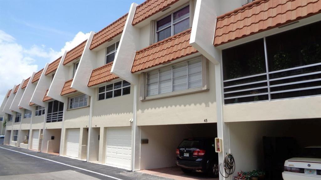 5555 N Ocean Boulevard 45, Lauderdale-By-The-Sea Unit: 45