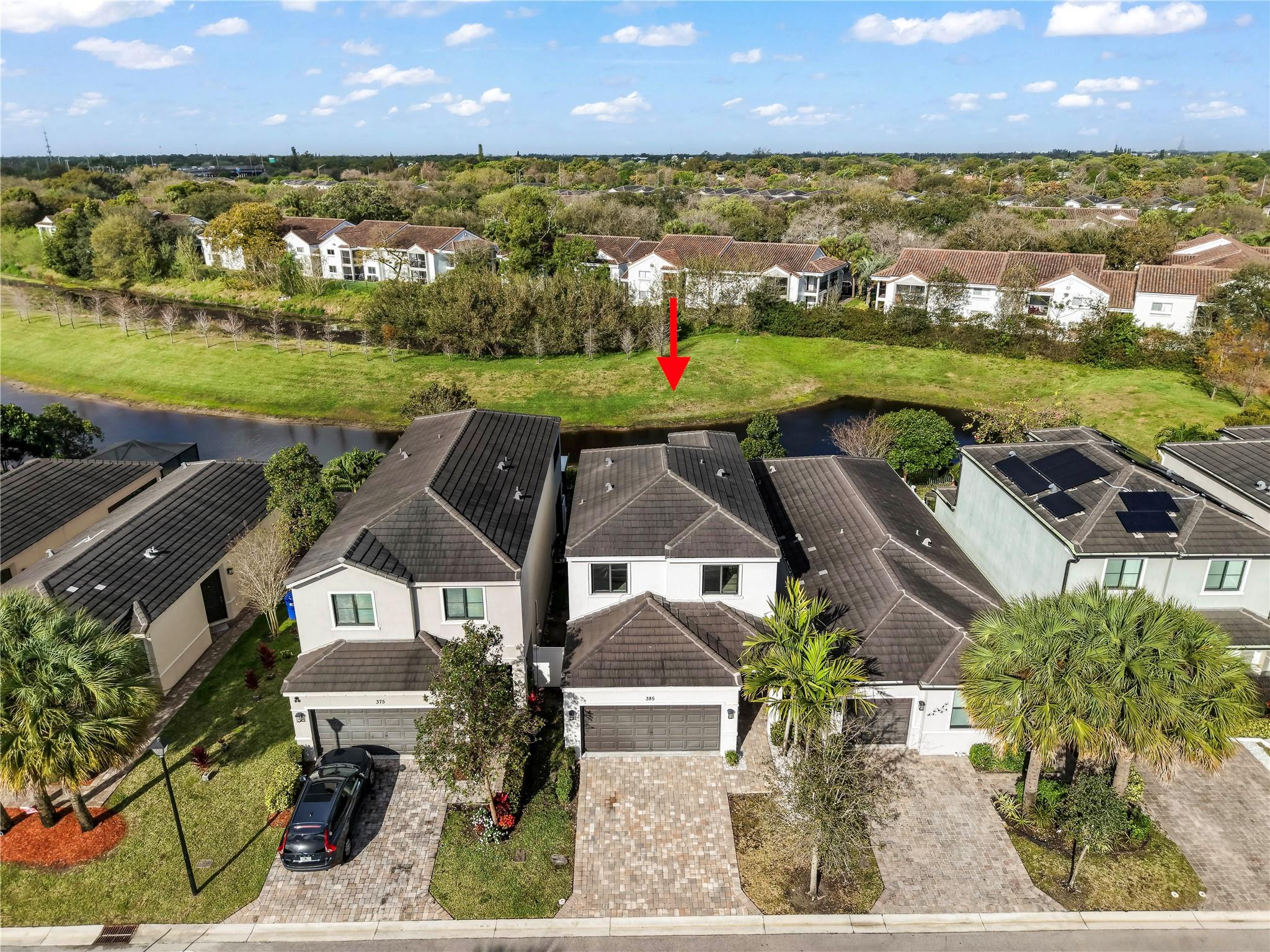 385 NW 33rd Lane
