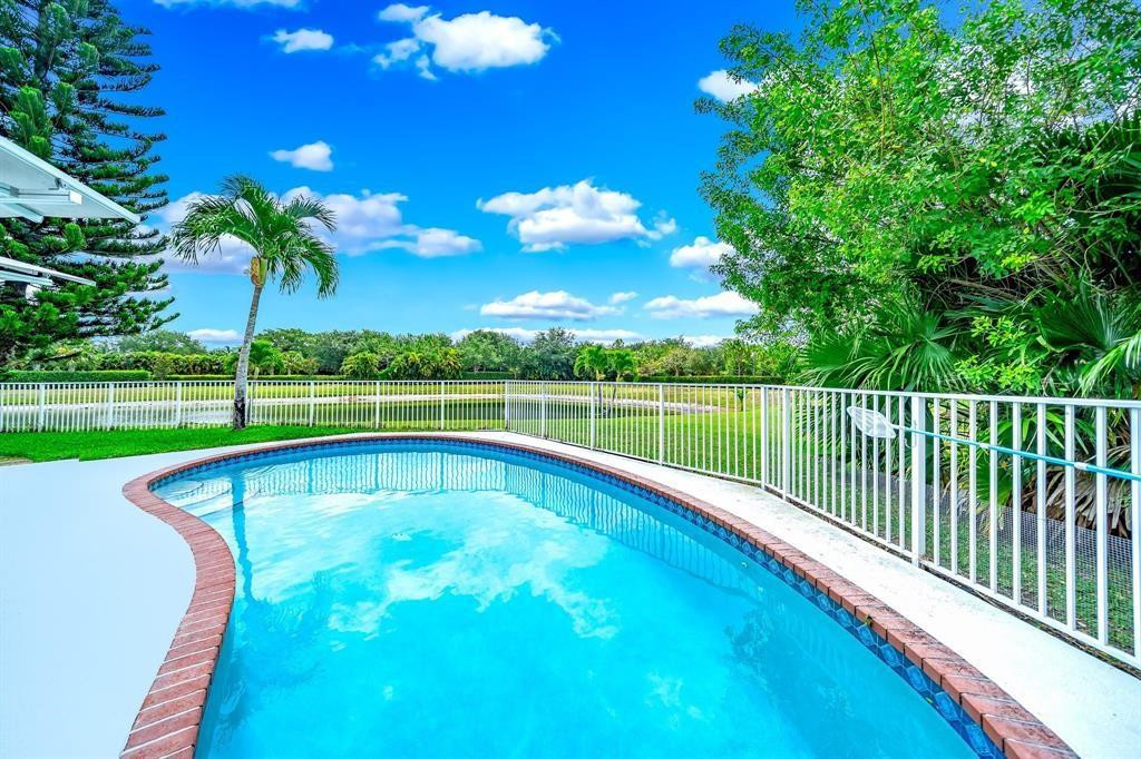 12036 Quilting Lane