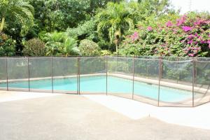 7290 Serrano Terrace