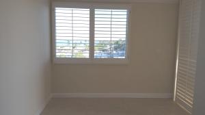 1200 Scotia Drive 408