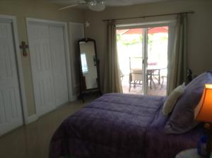 4500 N Dixie Highway