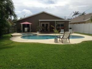 4500 N Dixie Highway