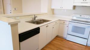 7912 Sonoma Springs Circle 305