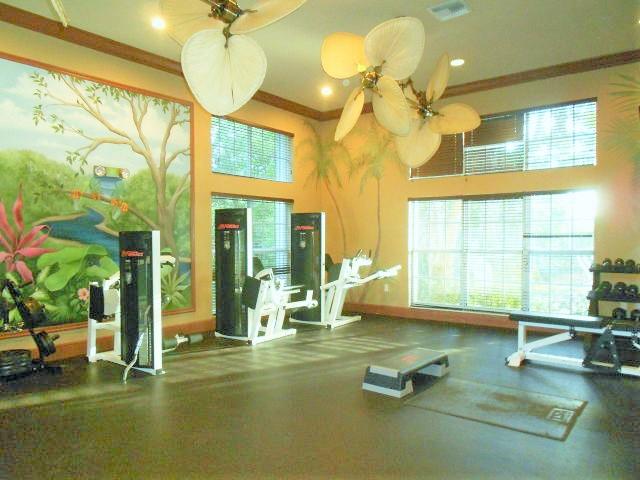 1200 Scotia Drive 404