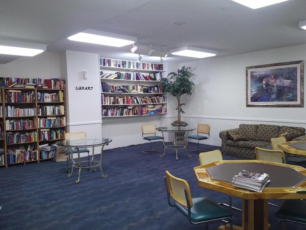 3400 NE 192 Street 810