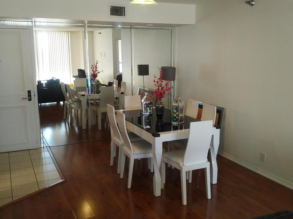 3400 NE 192 Street 810