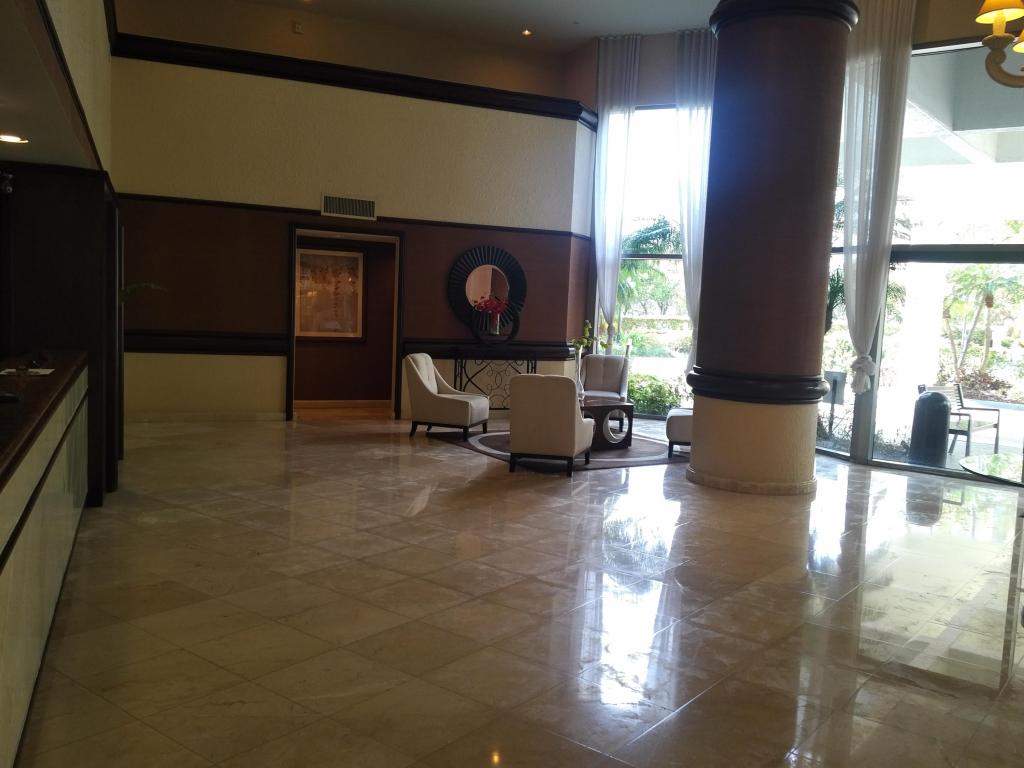 3400 NE 192 Street 810