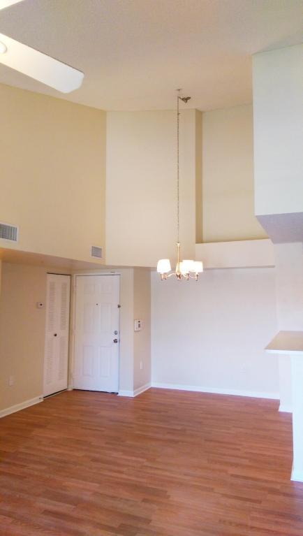 7912 Sonoma Springs Circle 305