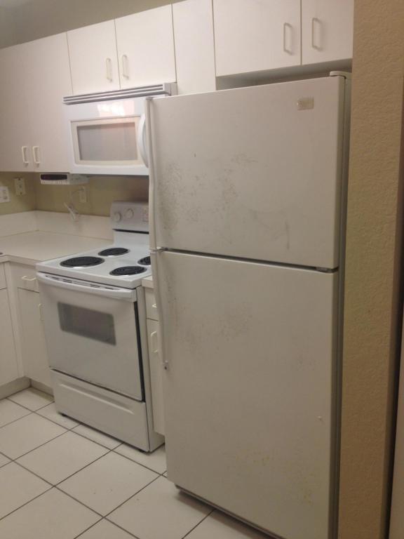 12132 SW 143 Lane 1-4