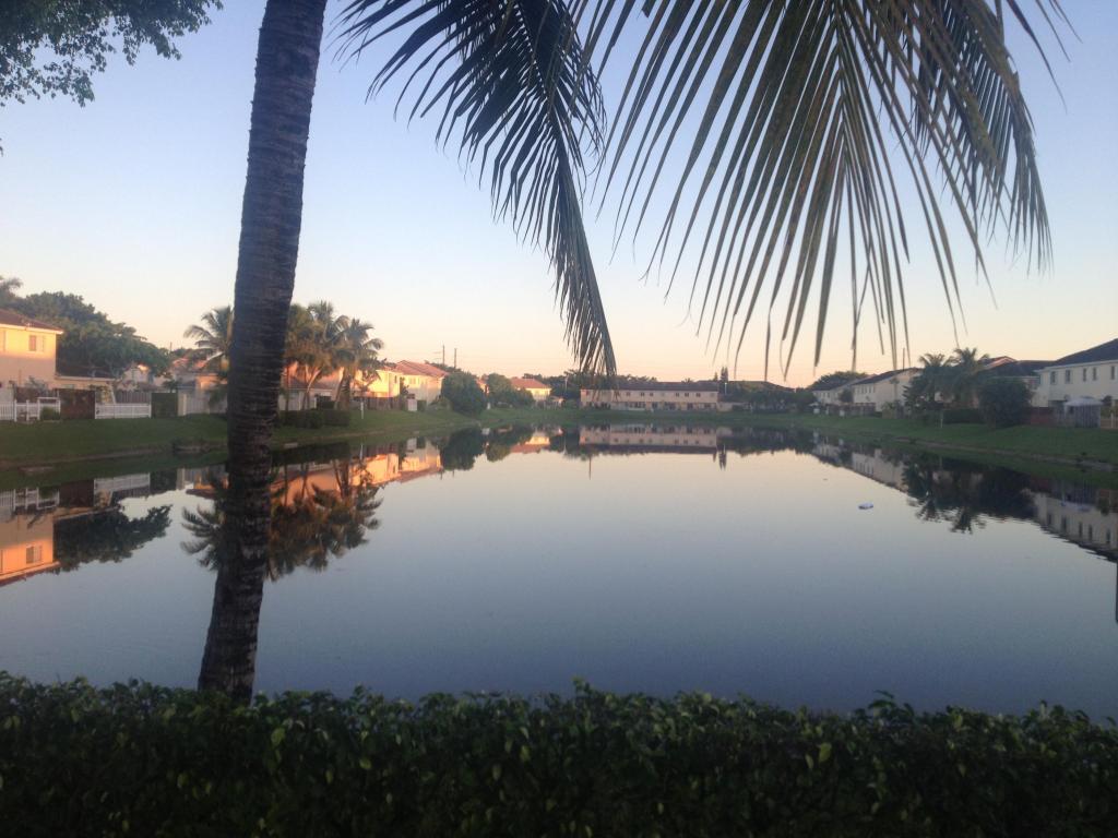 12132 SW 143 Lane 1-4