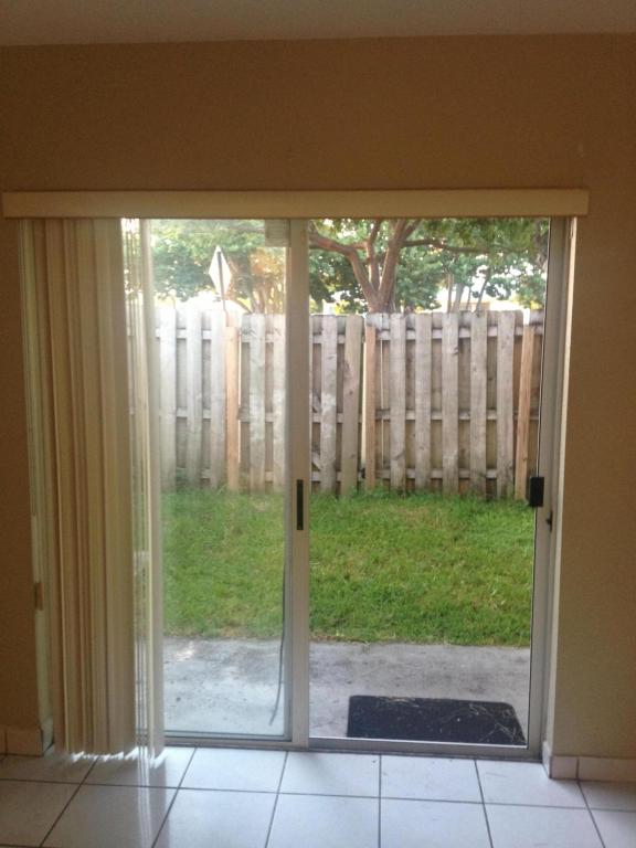 12132 SW 143 Lane 1-4