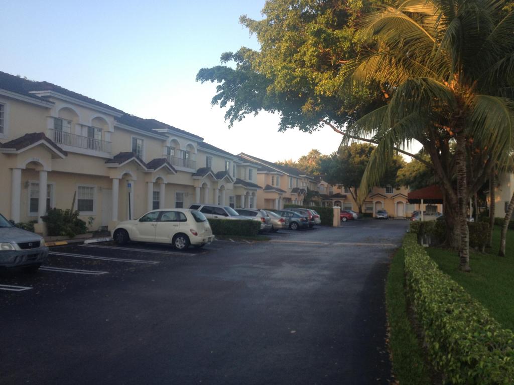 12132 SW 143 Lane 1-4