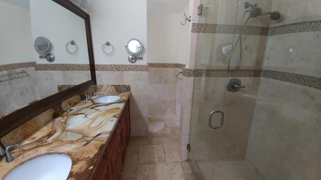 10641 Shady Pond Lane