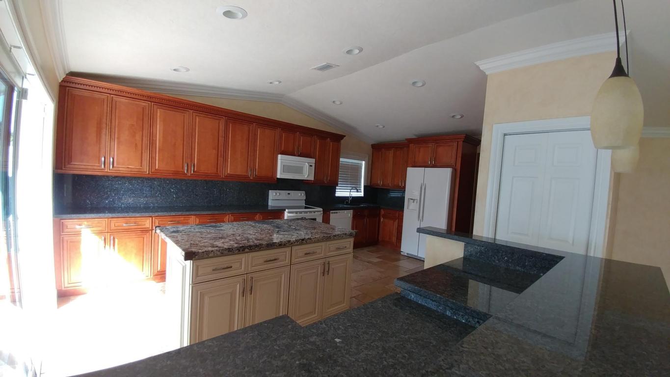 10641 Shady Pond Lane