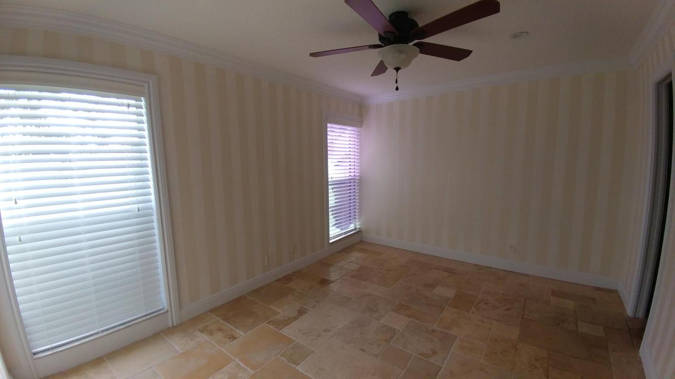 10641 Shady Pond Lane