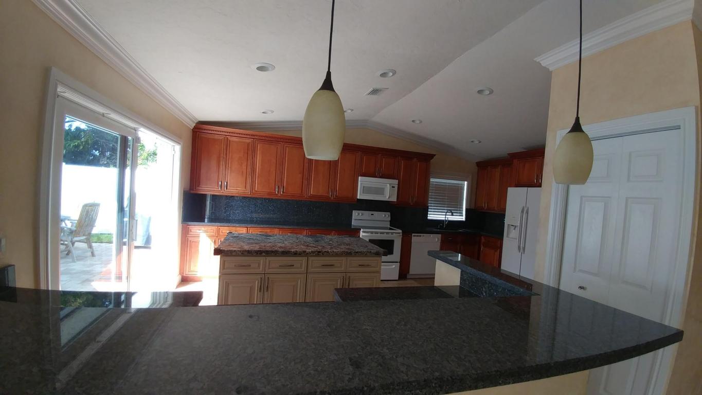 10641 Shady Pond Lane