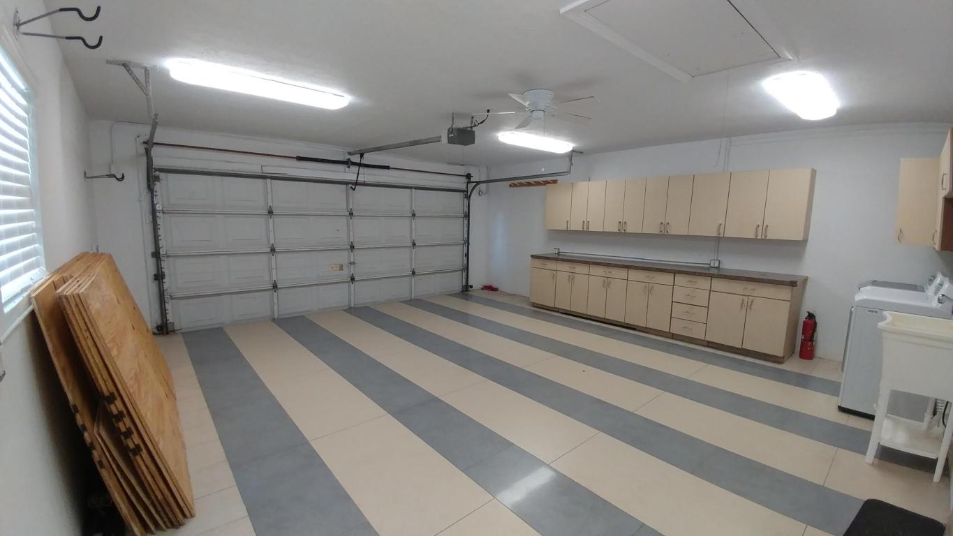 10641 Shady Pond Lane