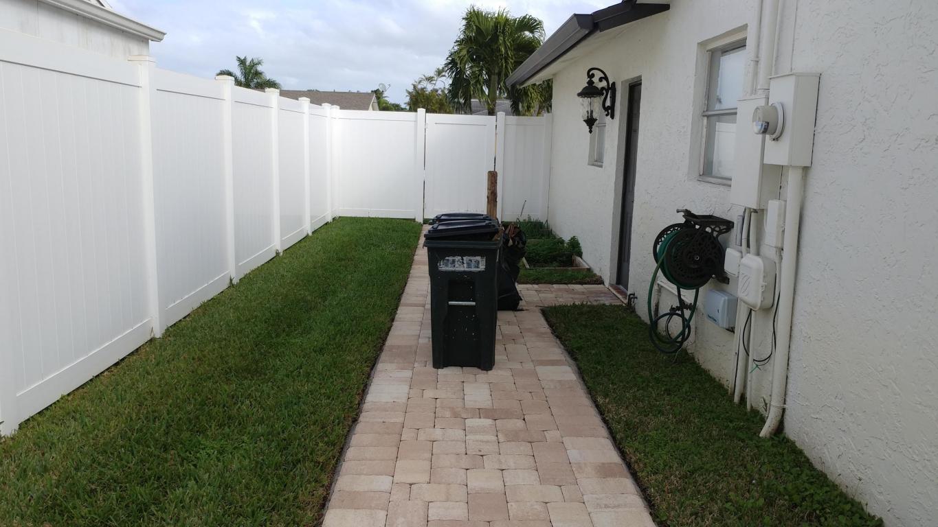 10641 Shady Pond Lane