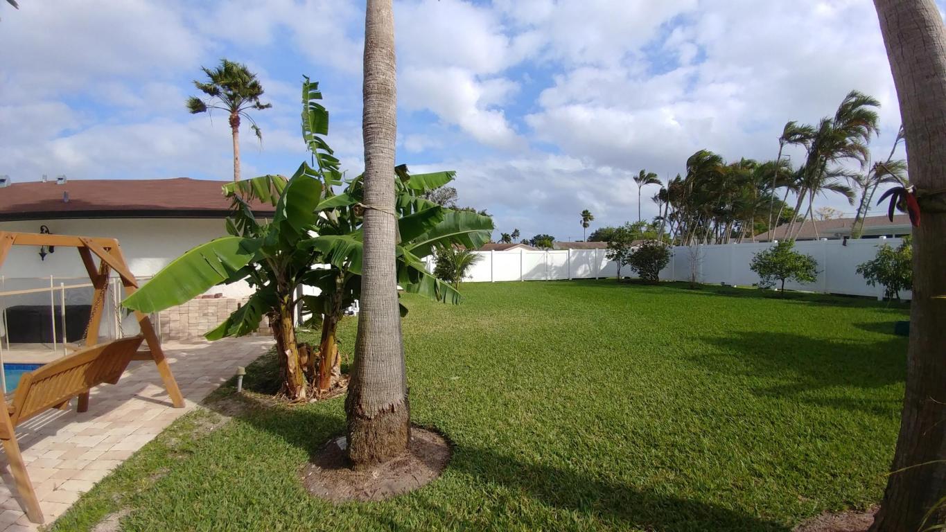 10641 Shady Pond Lane