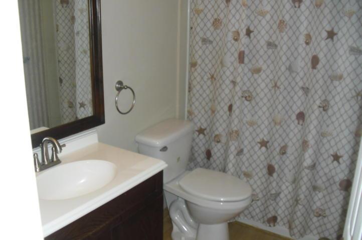 2515 NE 1st Court 201