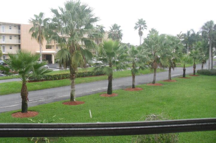 2515 NE 1st Court 201