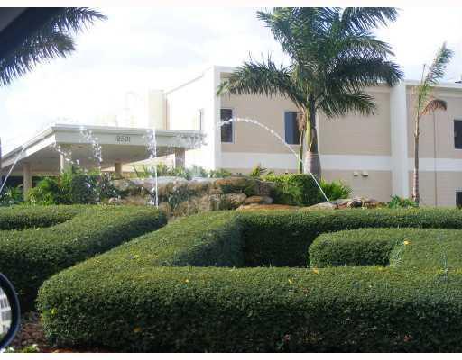 2515 NE 1st Court 201