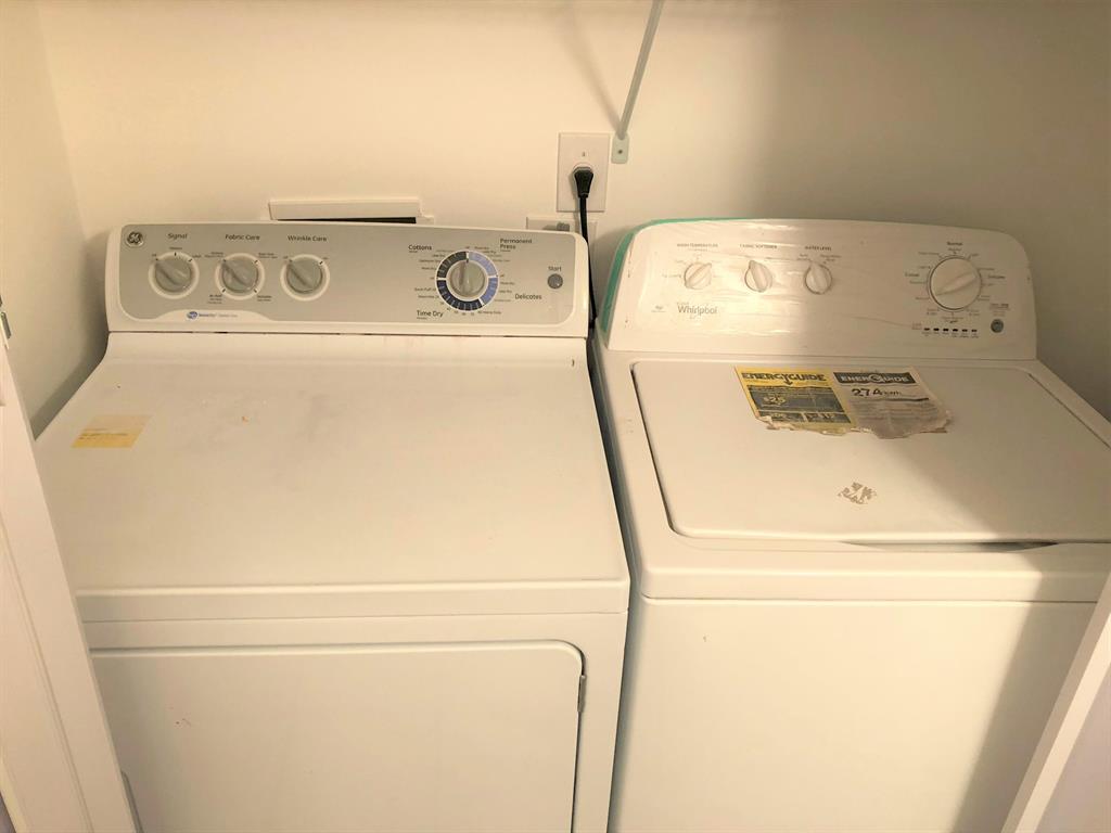 2 Crossings Circle F