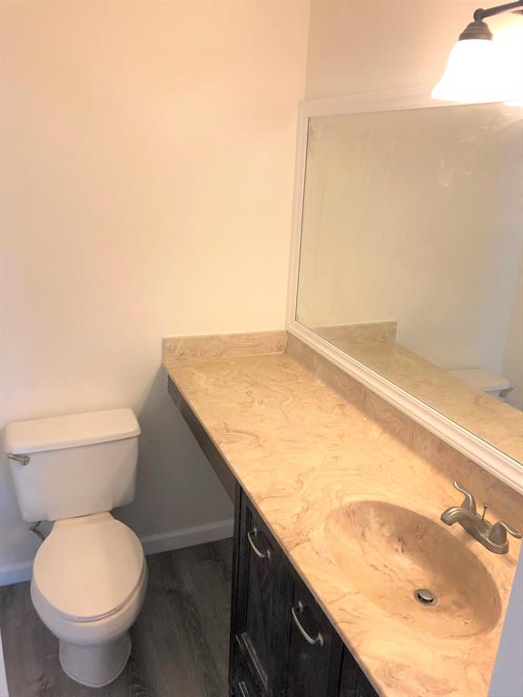 2 Crossings Circle F