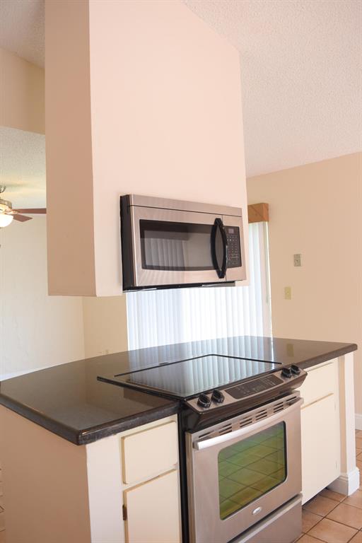 11404 New Village Place