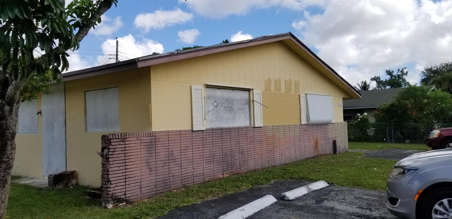 5641 NW 15th Street, Lauderhill