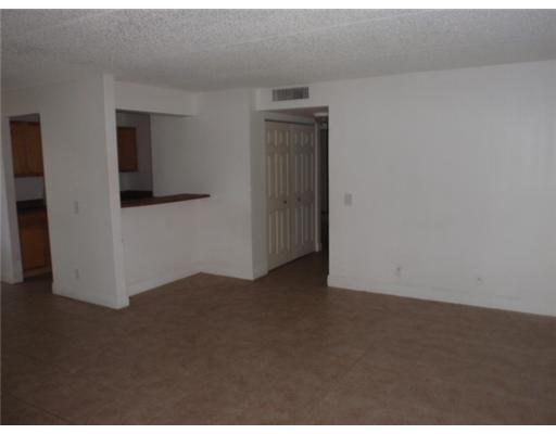 901 Meadows Circle 901