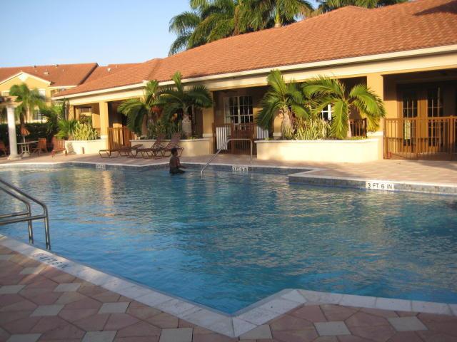 114 Villa Circle 114