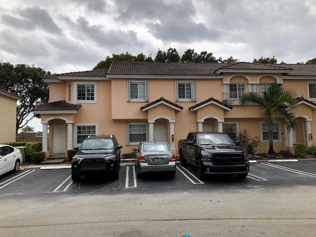 12132 SW 143 Lane 1-4