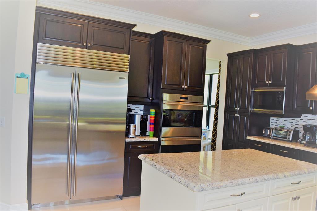 8782 Sydney Harbor Circle