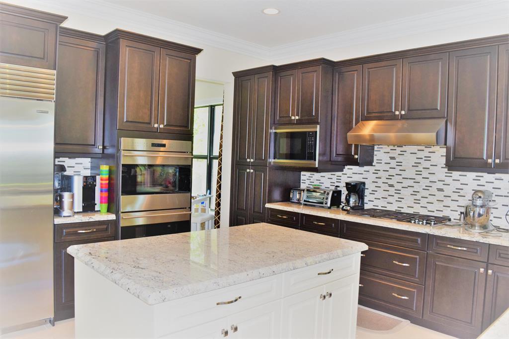 8782 Sydney Harbor Circle