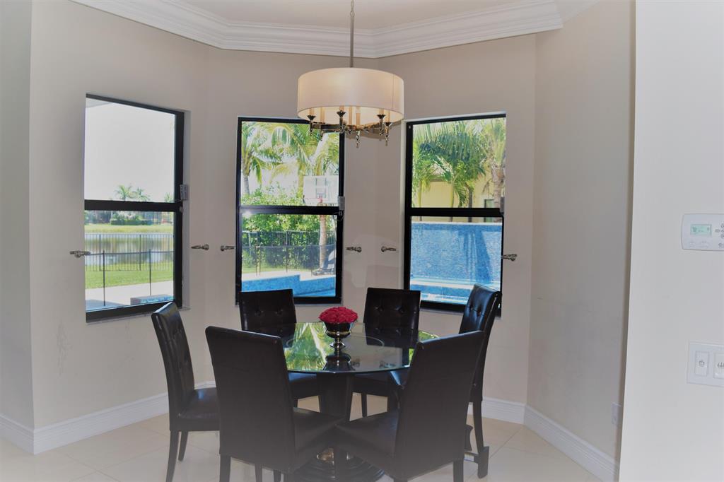 8782 Sydney Harbor Circle