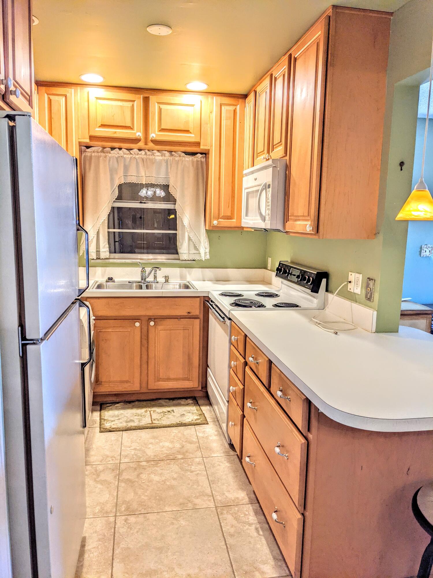 1024 NW 13th Street Unit: 245b