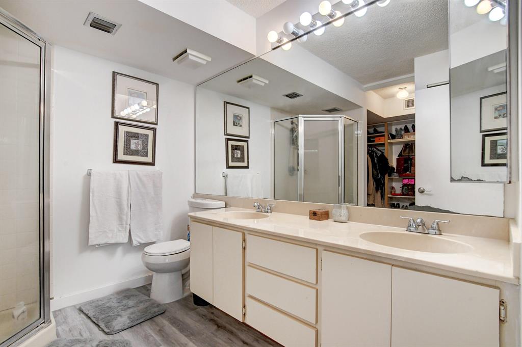 2401 Village Boulevard Unit: 301