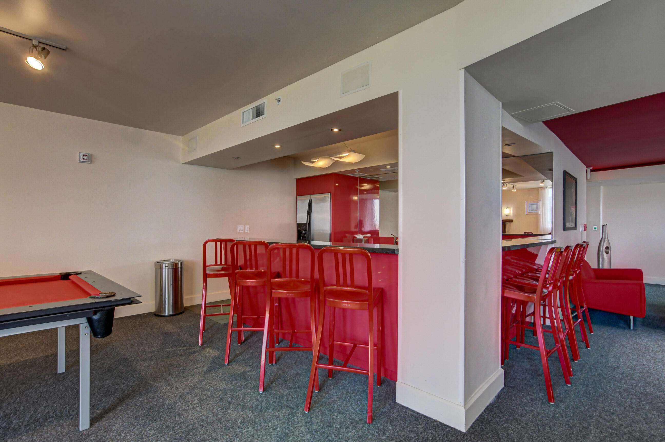 1551 N Flagler Drive Unit: 1216