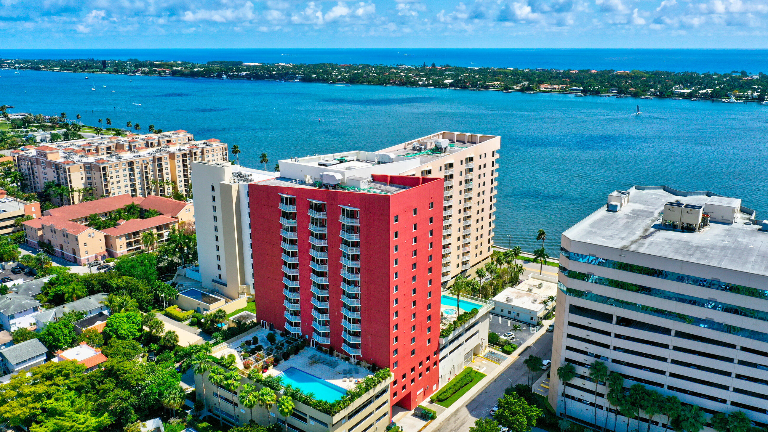 1551 N Flagler Drive Unit: 1216