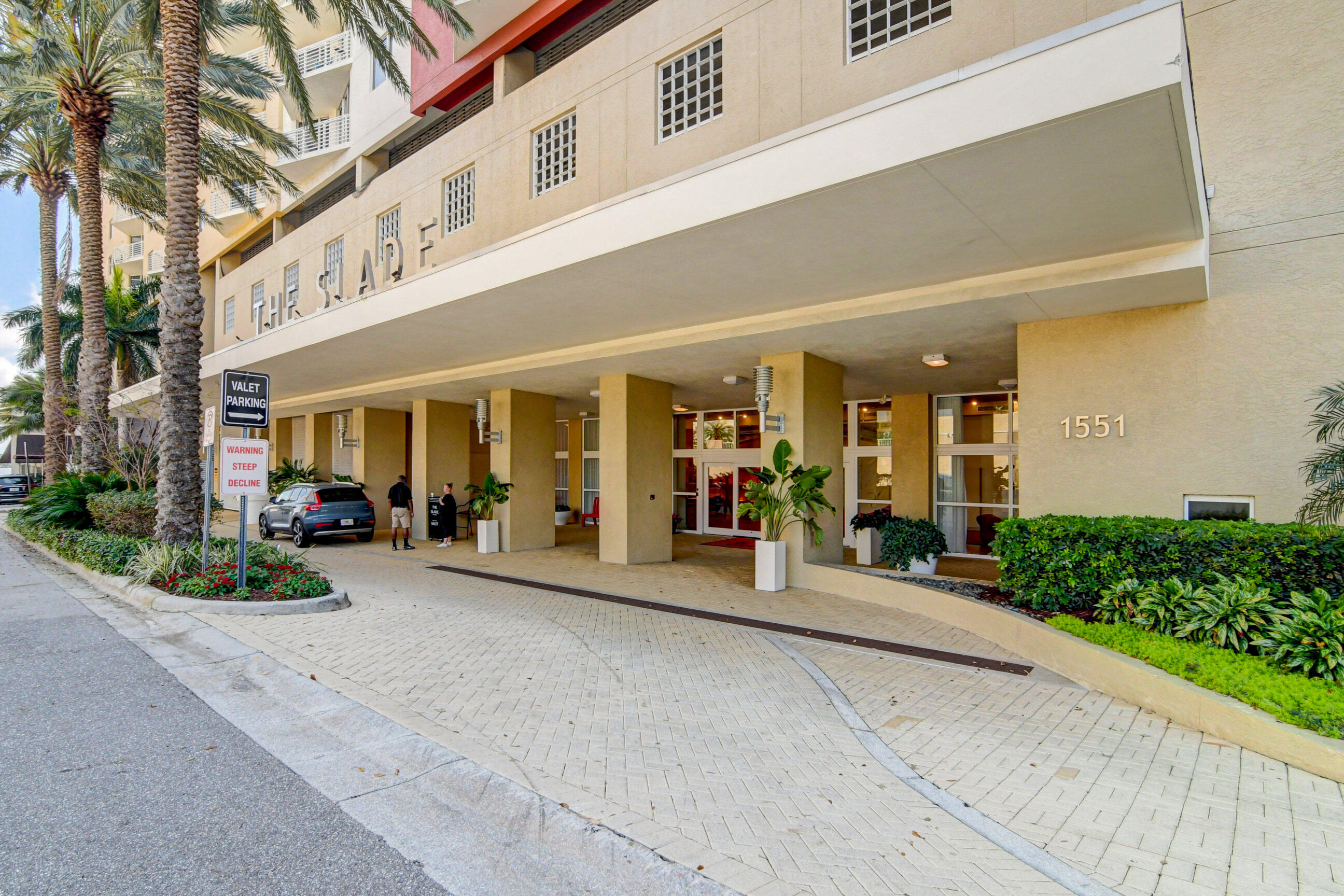 1551 N Flagler Drive Unit: 1216