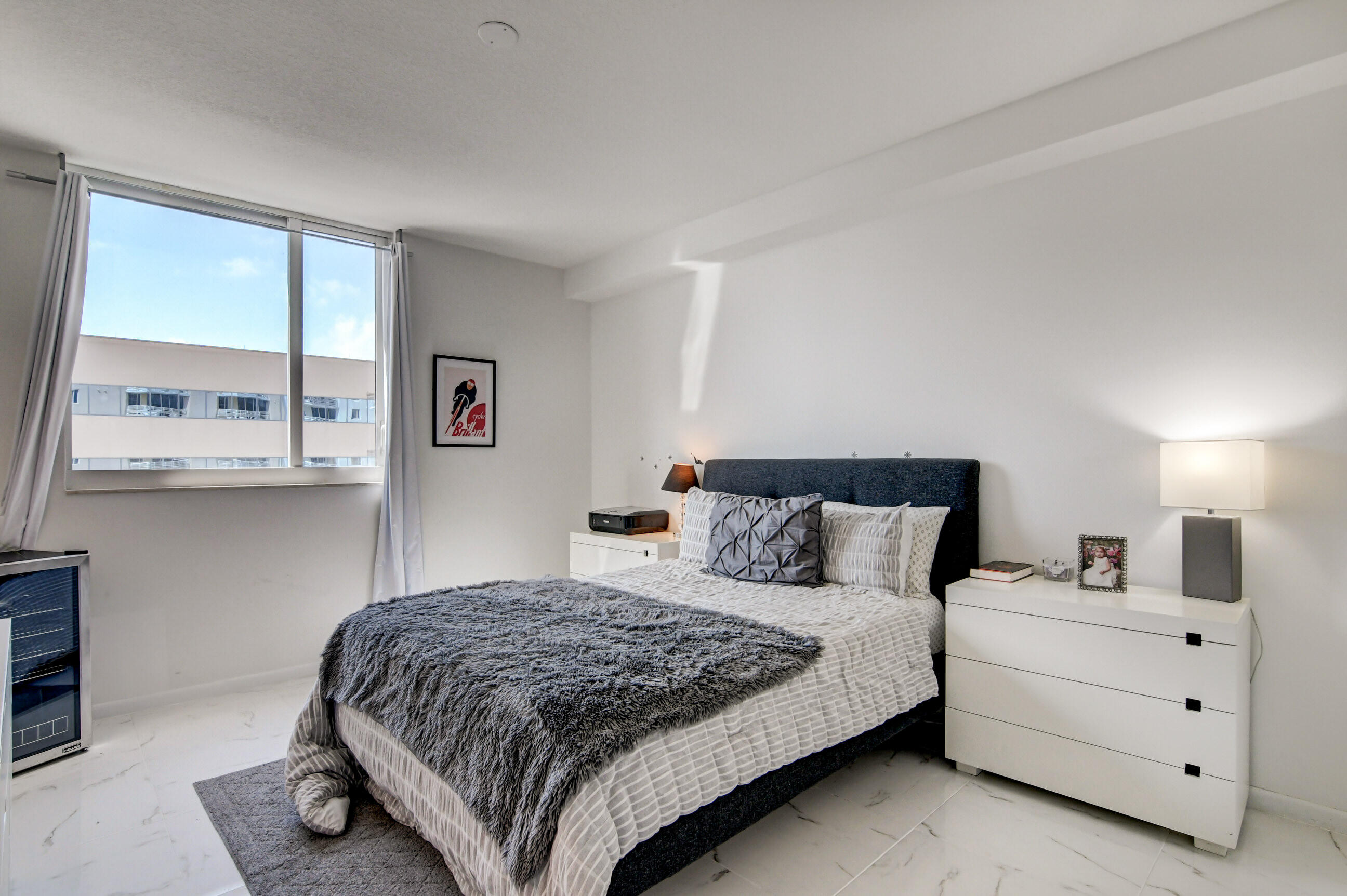 1551 N Flagler Drive Unit: 1216