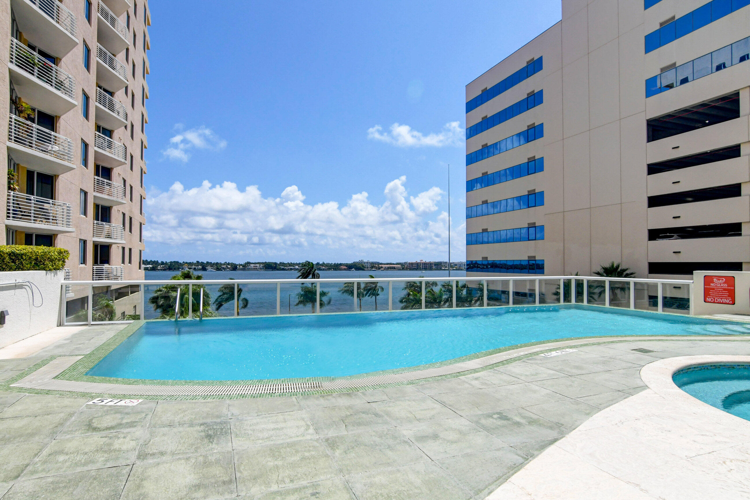 1551 N Flagler Drive Unit: 1216