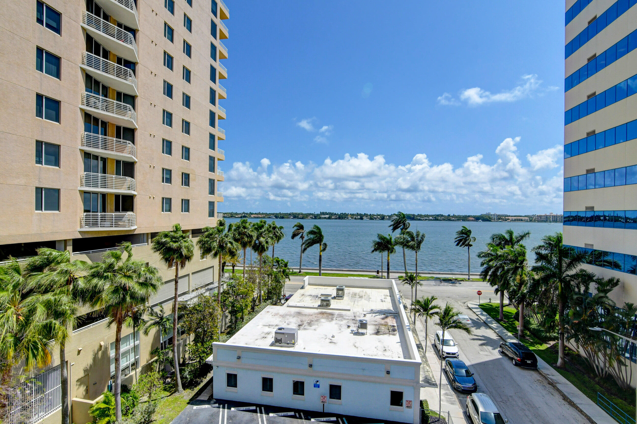 1551 N Flagler Drive Unit: 1216