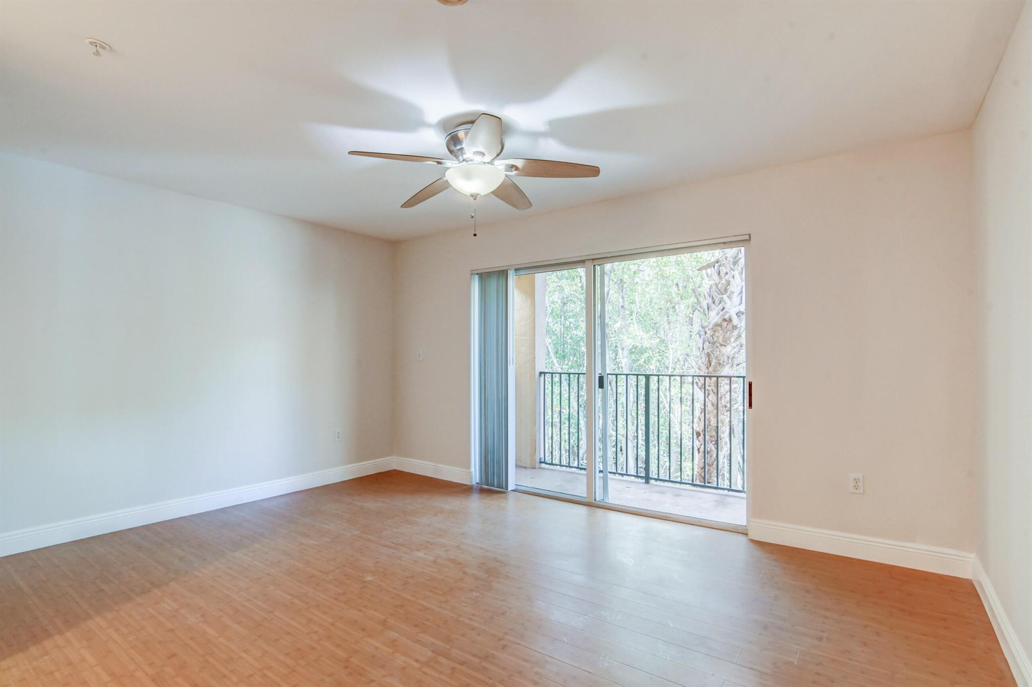 1100 Scotia Drive Unit: 106