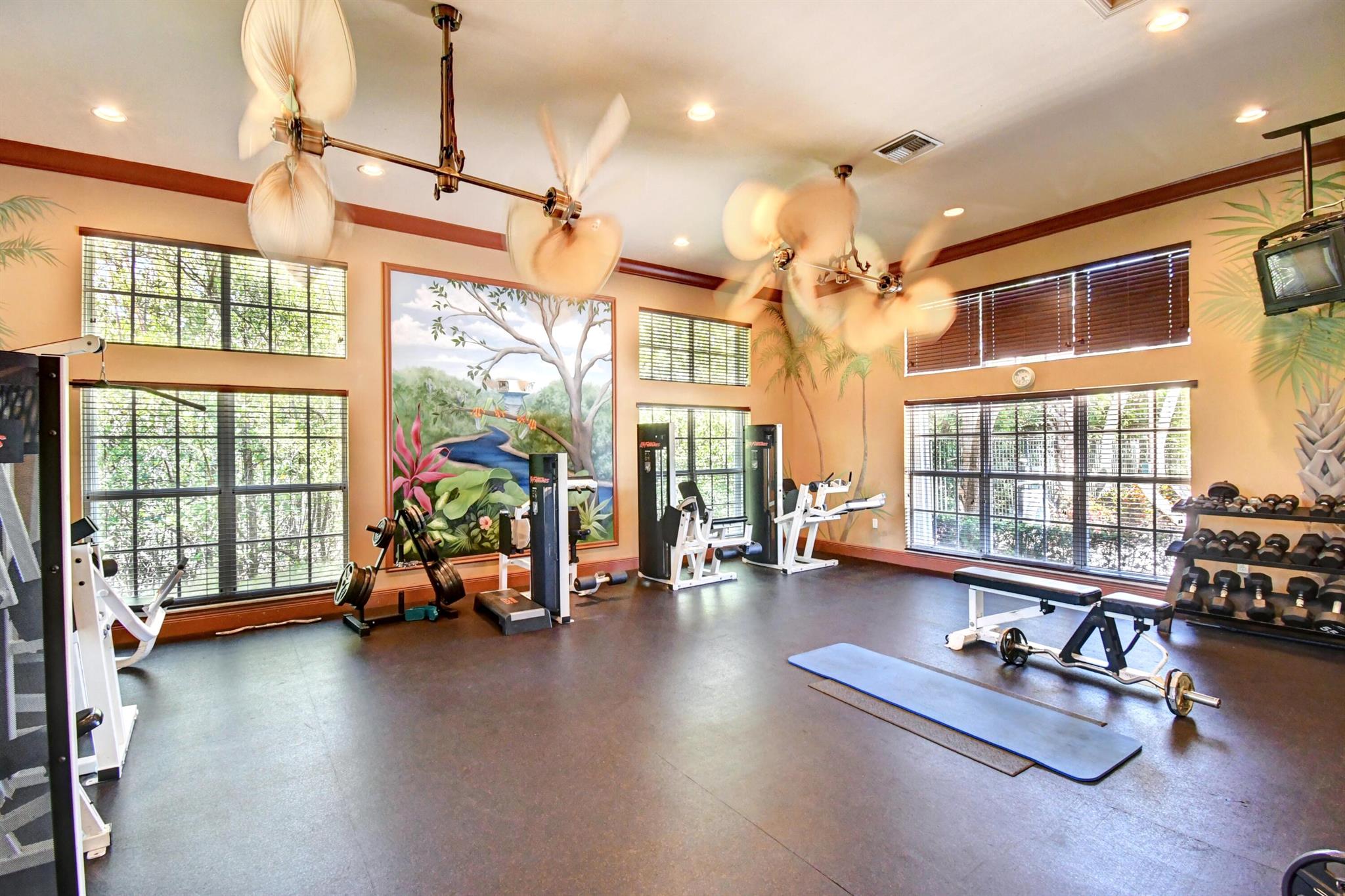 1100 Scotia Drive Unit: 106