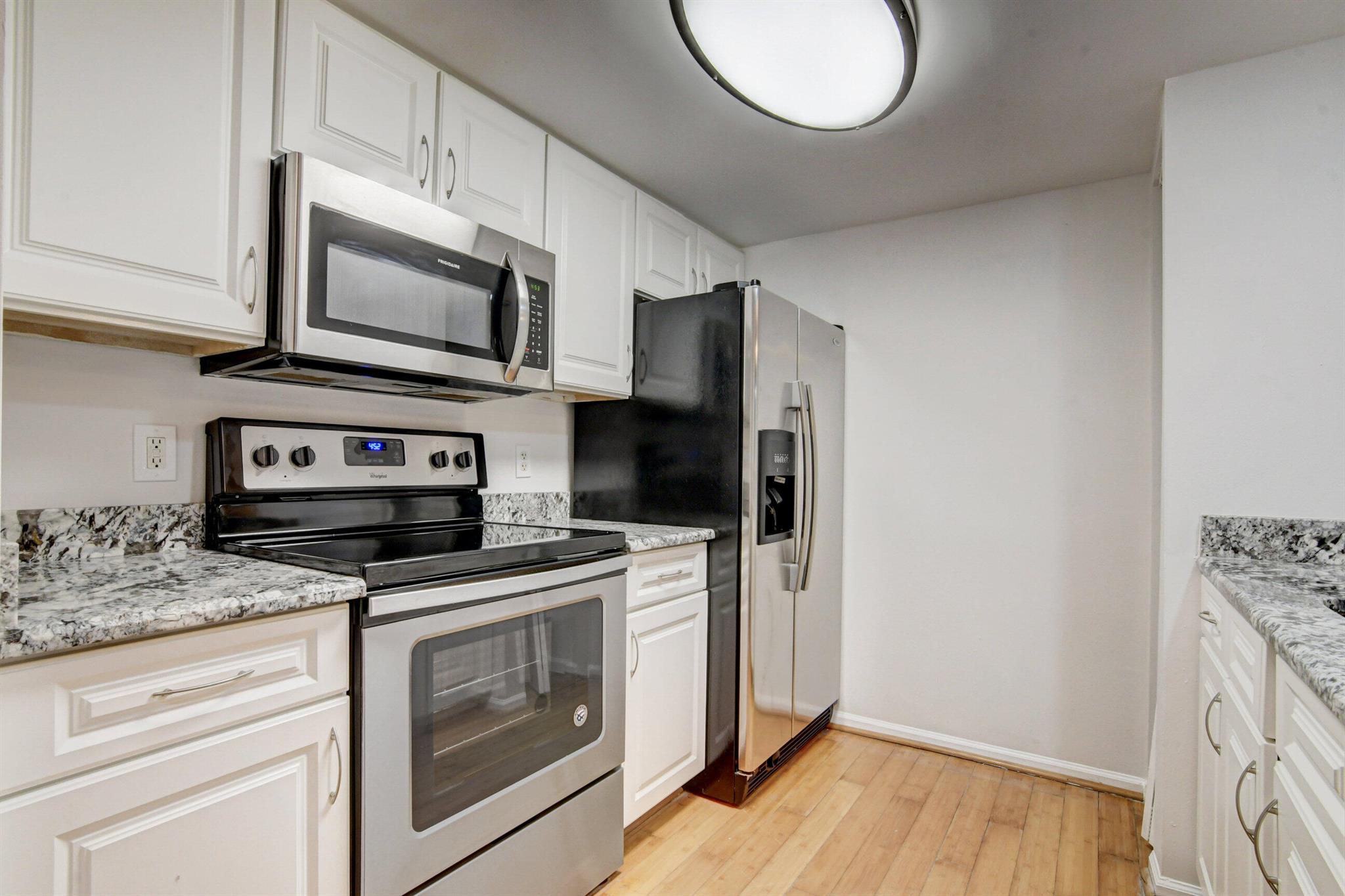 1100 Scotia Drive Unit: 106