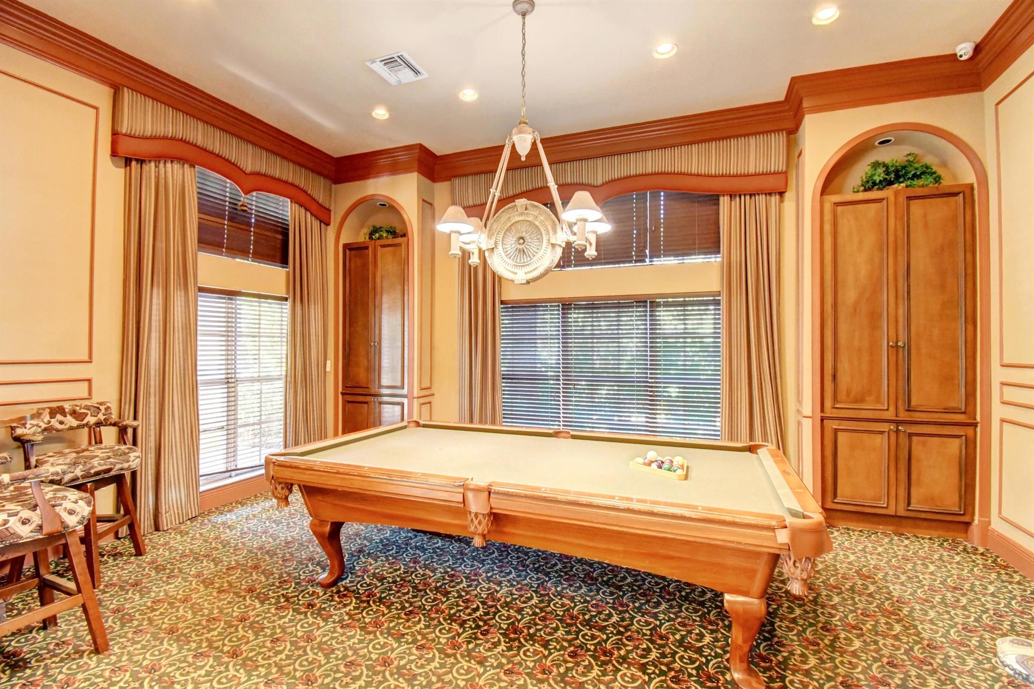 1100 Scotia Drive Unit: 106
